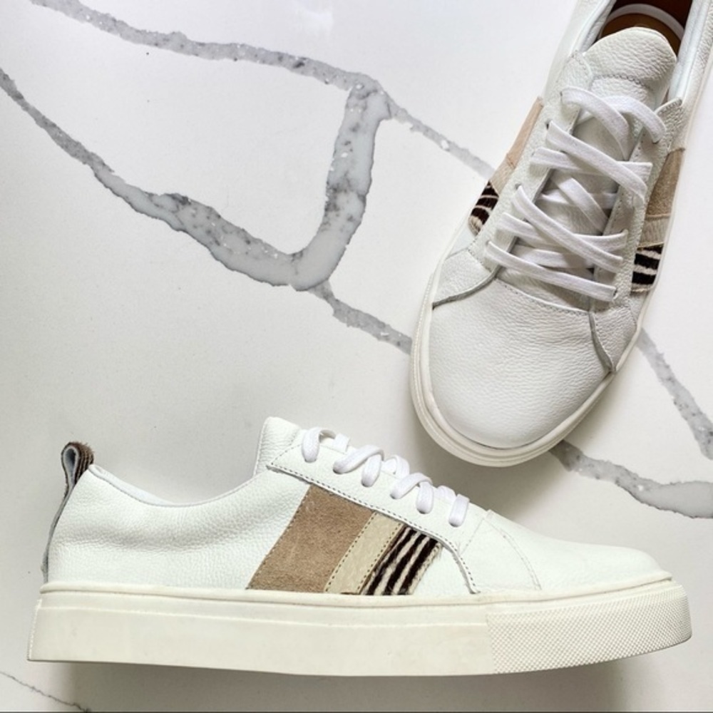 KAANAS Bristol Lace Up Sneaker with Safari Stripes